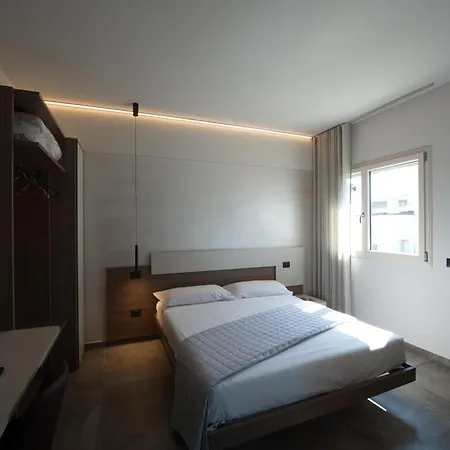 Gæstehus Via Goito 25 & Peschiera del Garda