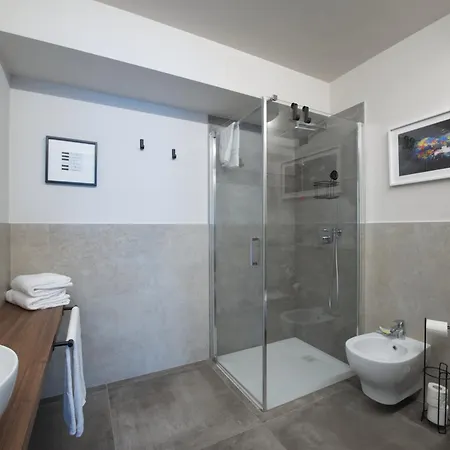 Via Goito 25 & Peschiera del Garda