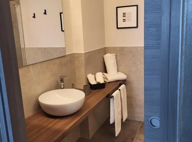 Via Goito 25 & Peschiera del Garda