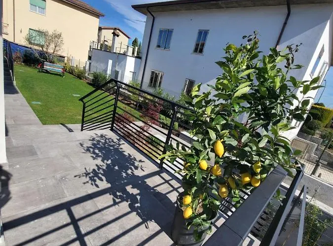Via Goito 25 & 4* Peschiera del Garda