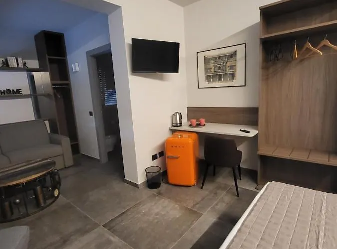 Via Goito 25 & Penzion