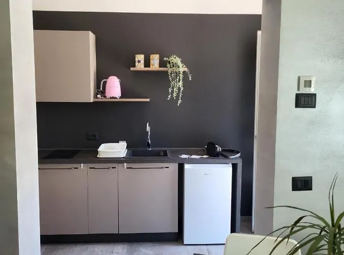 Via Goito 25 & Penzion 4*