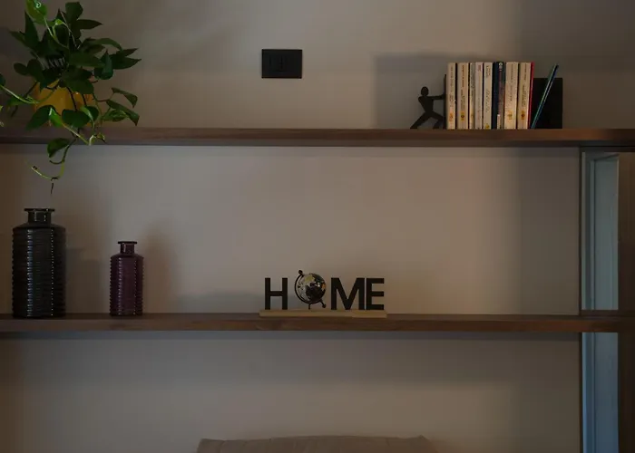 Via Goito 25 & 4* Peschiera del Garda