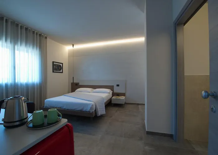 Via Goito 25 & Penzion Peschiera del Garda